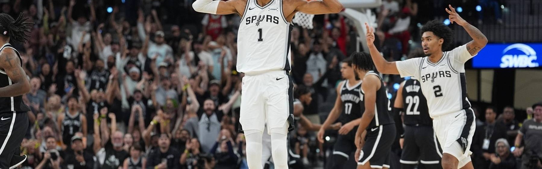 字母哥文班亚马荣膺首周最佳球员 库里东契奇获提名