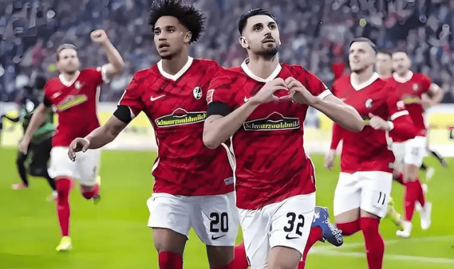 德甲焦点战：弗赖堡主场力克汉堡