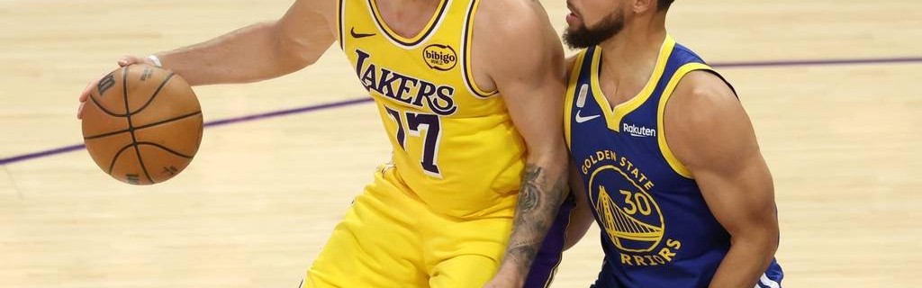 东契奇左手手指扭伤+左小腿挫伤 至少缺阵一周