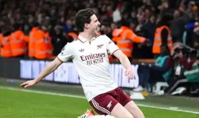 五大联赛次席球队藏大招，巴萨阿森纳拜仁虽强势，但真正挑战者另有其人