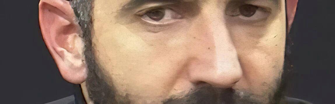 曼联冬窗或压哨补中场，拉爵坚信阵容足够挺进欧冠，继续力挺阿莫林