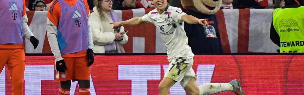 拜仁慕尼黑大胜沃尔夫斯堡：德甲重启，乌龙球纪录之夜