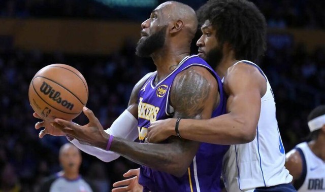 纪录收割机！詹姆斯再迎里程碑 一战超爵士两大名宿