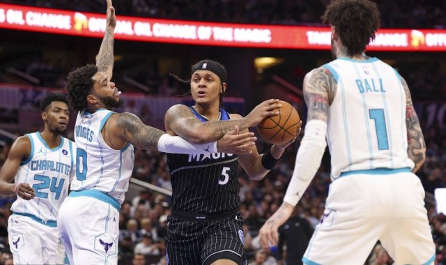 鲍尔16+6+7班凯罗23+7 黄蜂大胜魔术