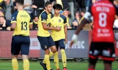 欧冠生死局：圣吉联合主场死磕马赛，黑马与劲旅的终极博弈