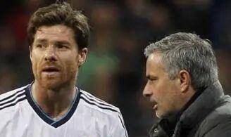 阿隆索与穆里尼奥：皇马第1000个欧冠积分背后的感人仪式感