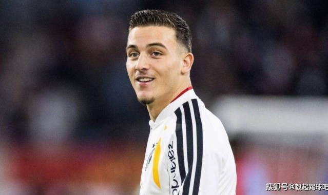 19岁德甲天才遭英超哄抢！布莱顿领跑切尔西纽卡斯尔，球员父母已点头