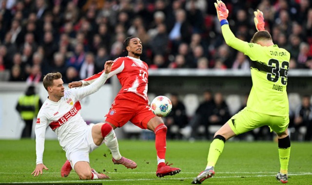 德甲-凯恩替补22分钟内戴帽 拜仁5-0斯图加特不败领跑