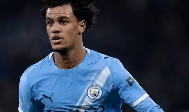 买下塞梅尼奥后，22岁曼城新星即将离开：去往多特蒙德开启新篇